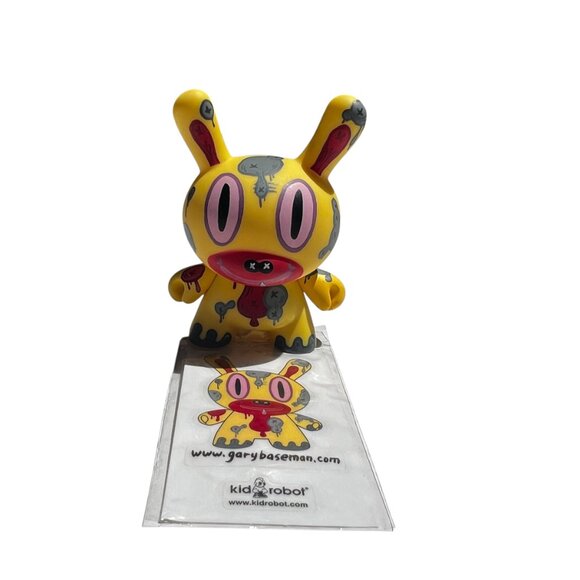 Kidrobot Dunny Series 4 - 5 Dunnys from 2007 - Picture 6 of 16